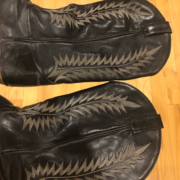 Leather Tony Lama Boots; Size 10. Worn with lots of old wear marks as pictured. - Picture 9 of 14